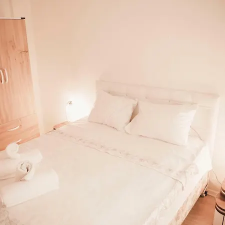 Bed & Breakfast Zeren Alacati Çeşme